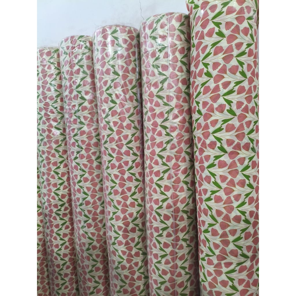 Kain| Katun Rayon Motif Daun love Premium| Harga per 0.5 M • Bahan Dress Setcel Daster Tunik Gamis M