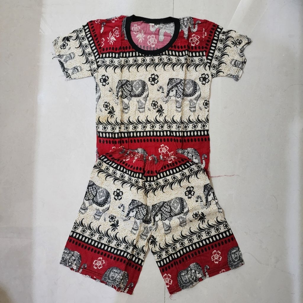 Preloved Baju Bali Anak Perempuan / Preloved Dress Anak Perempuan / Preloved Baju Anak Perempuan 2 t