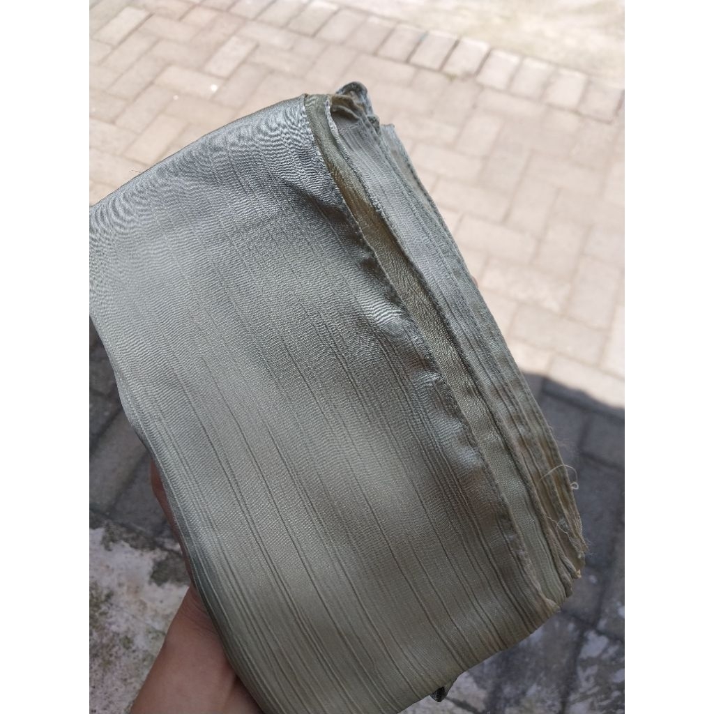 Pashmina shimmer/silk warna sage green