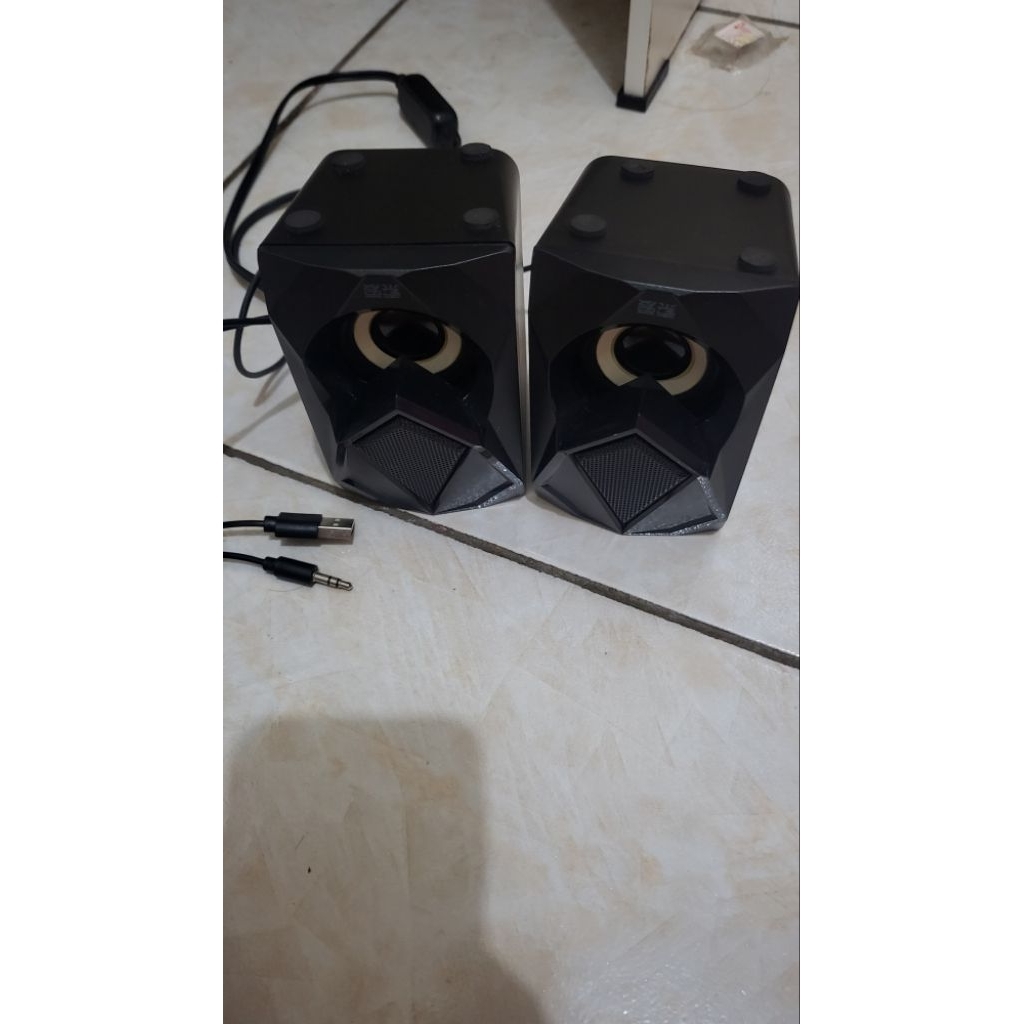 PRELOVED Speaker komputer