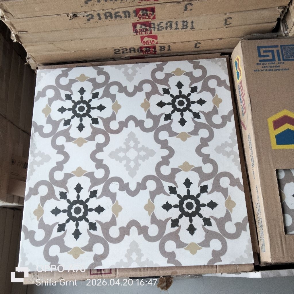 Keramik lantai 40x40.Harvest Deco Brown/Milan