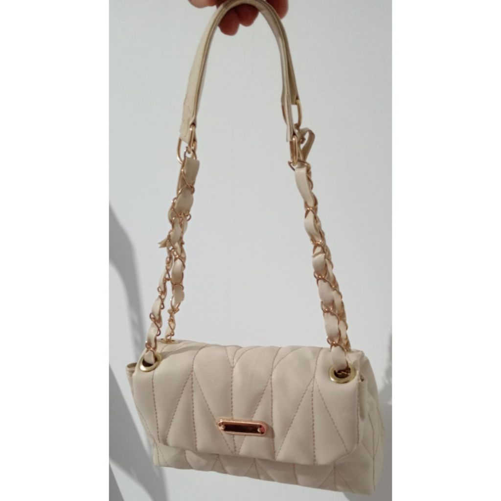 TAS SELEMPANG WANITA | TAS BAHU  Warna Cream