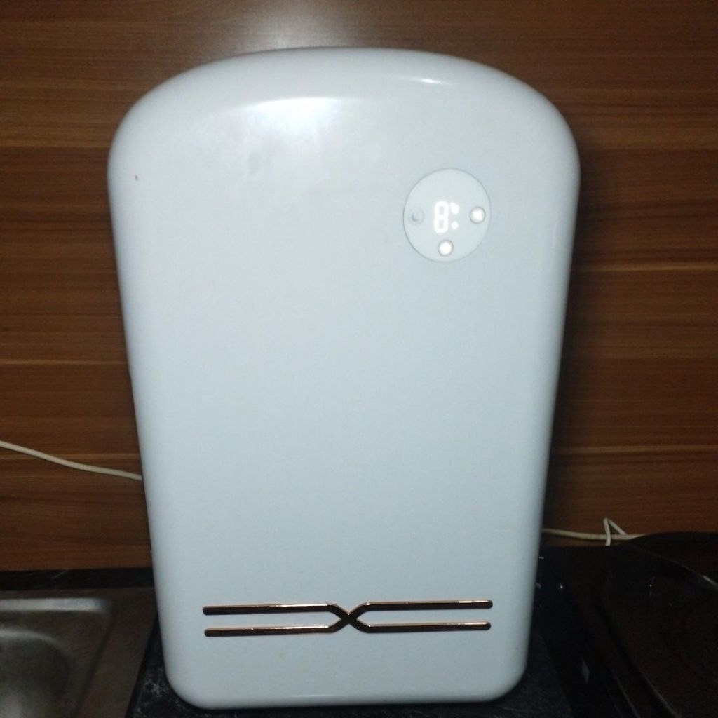 mini fridge ( Kulkas mini skincare )