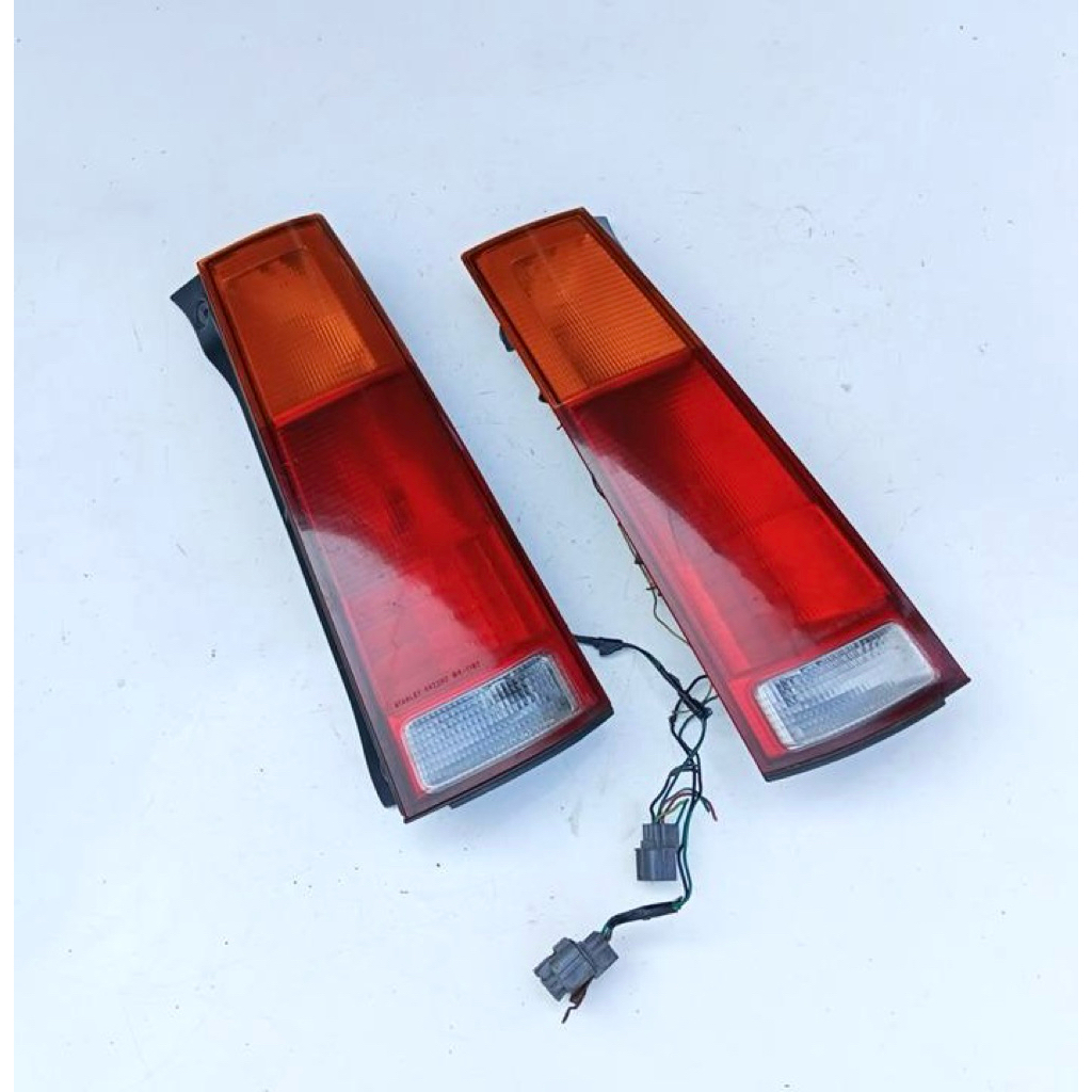 LAMPU BELAKANG HONDA CRV GEN 1 FULLSET ORIGINAL COPOTAN