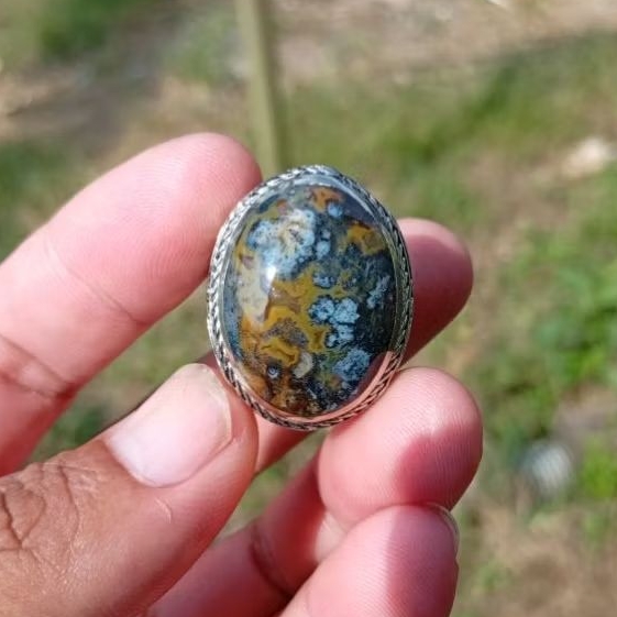Natural cincin badar besi multicolor tembus senter size 9