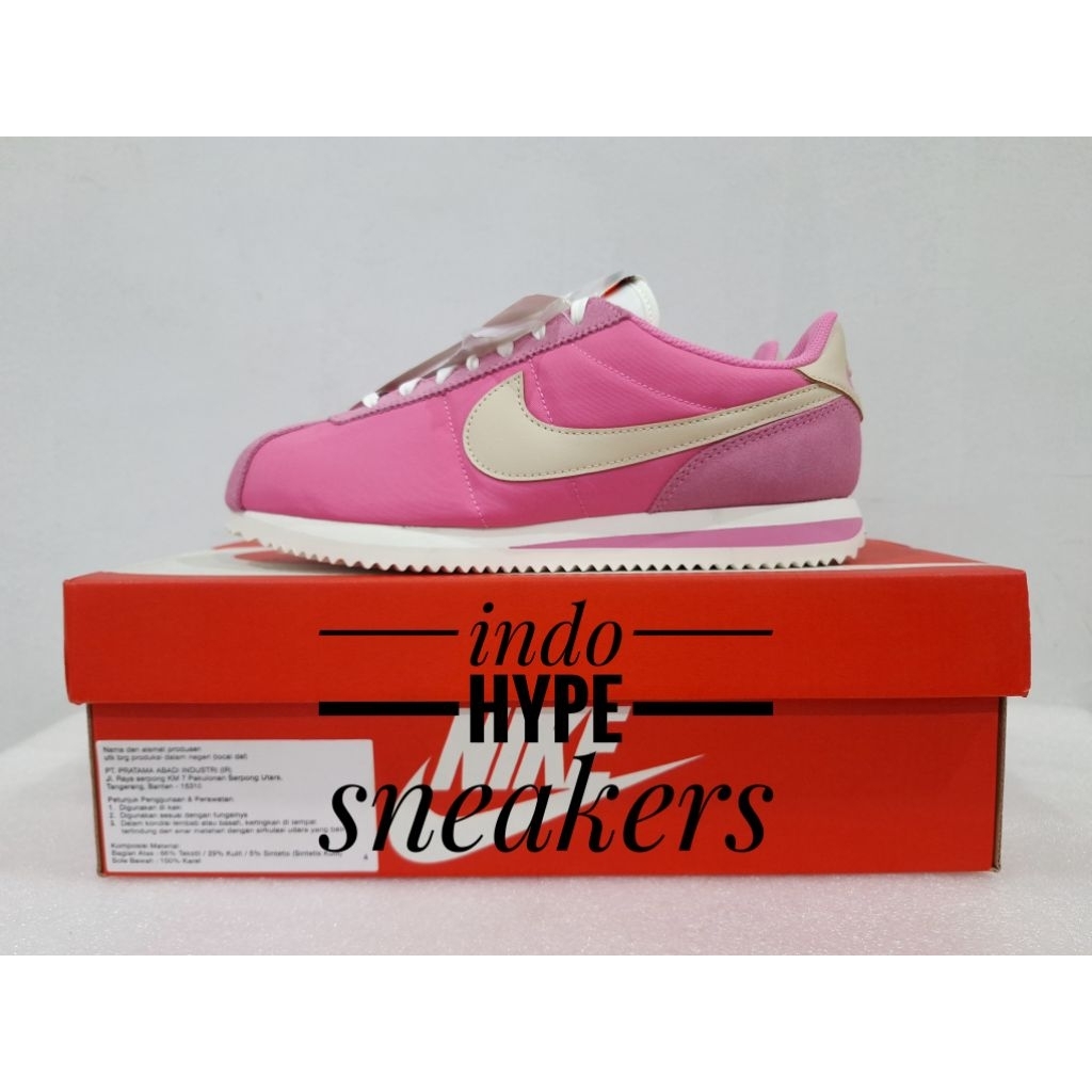 Nike Cortez Womens PLAYFUL PINK