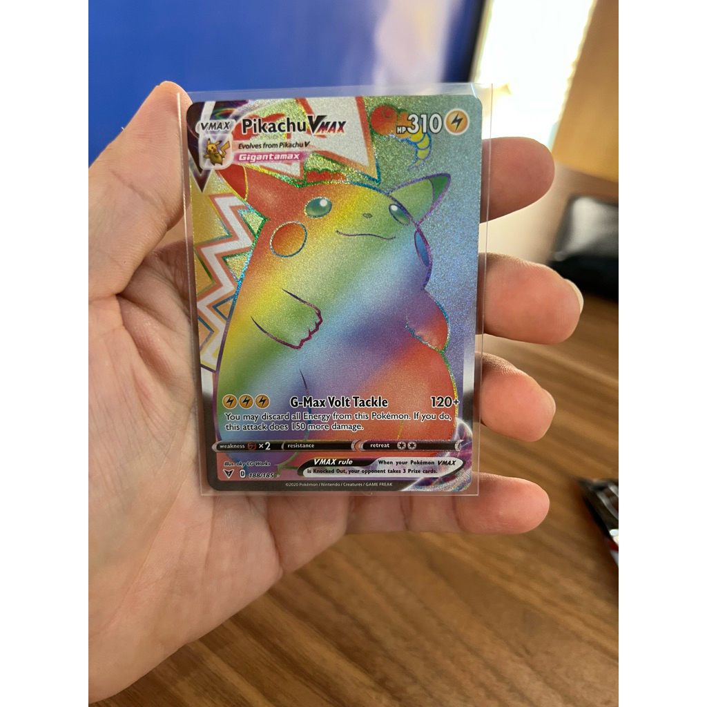 Pikachu VMAX Vivid Voltage Rainbow Rare 188/185 Secret Pokemon Card 2020