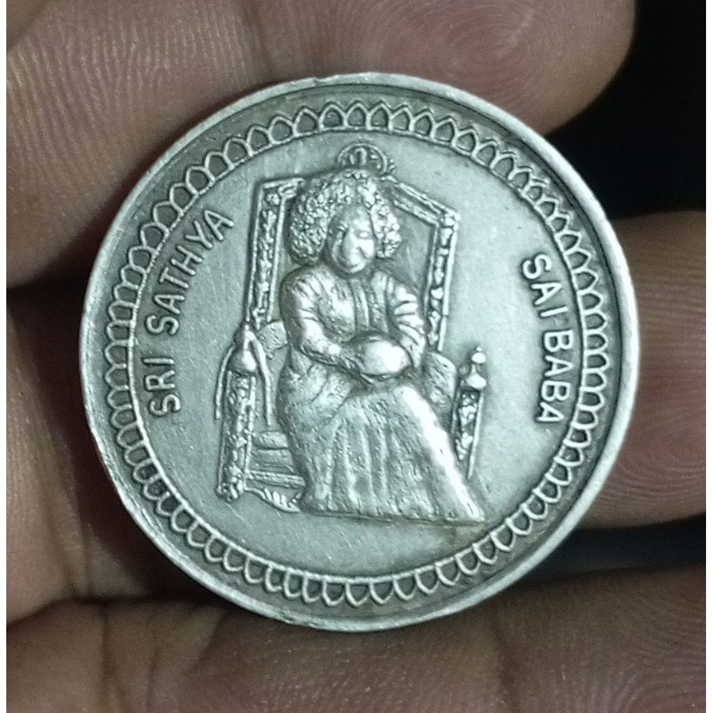 Medali Silver Sai Baba