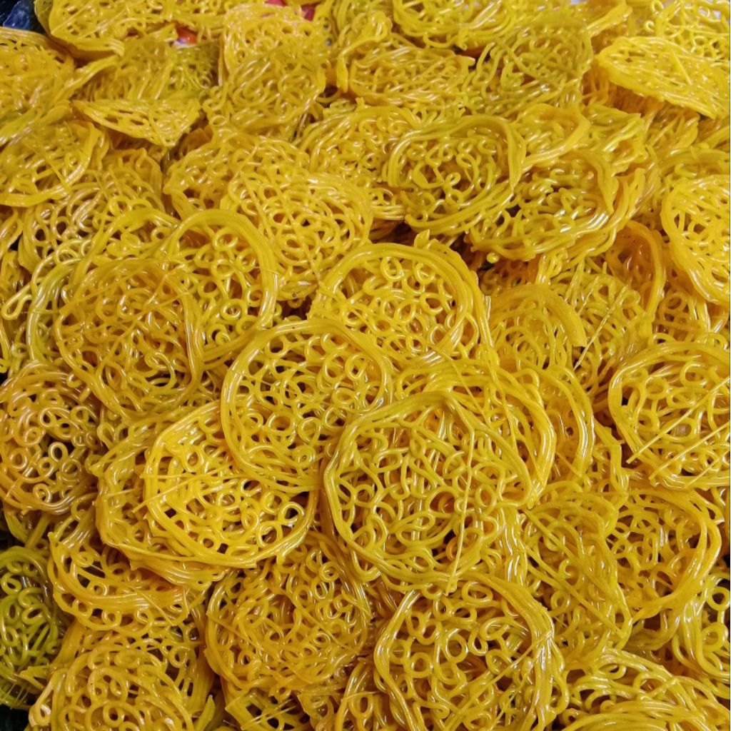 kerupuk mie kuning mentah 1kg