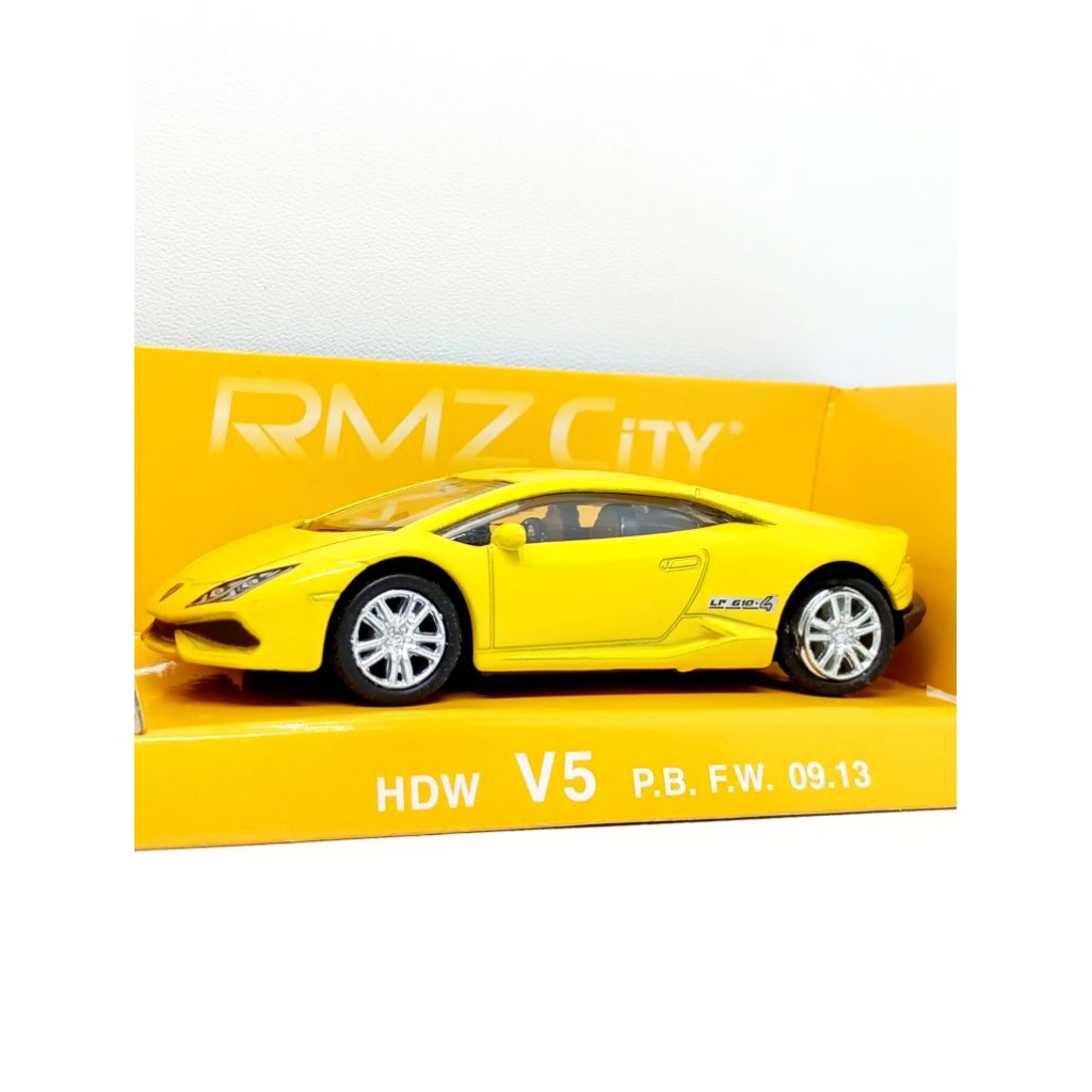 RMZ City Porsche Spyder Red, Lamborghini Huracan Yellow Gren