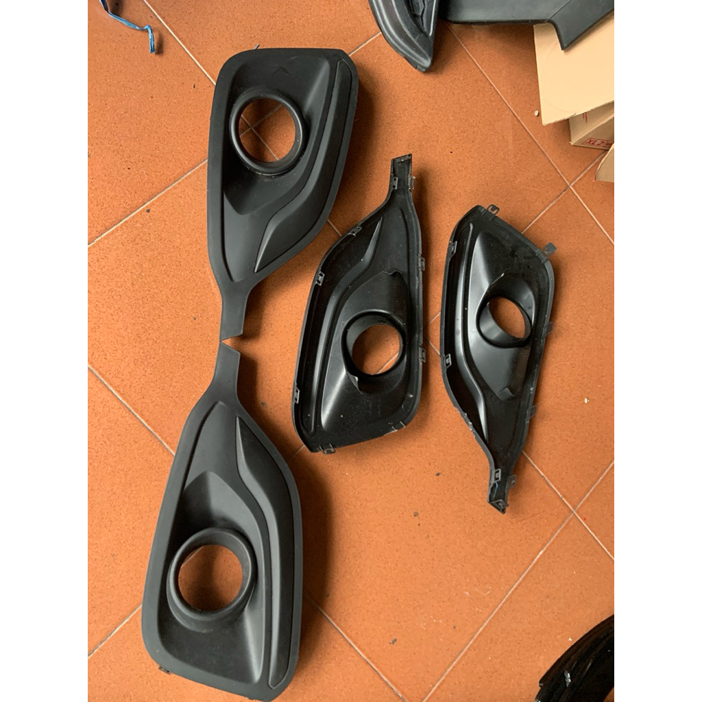 Cover Ring foglamp/cover foglamp Suzuki new Ertiga 2015-2017