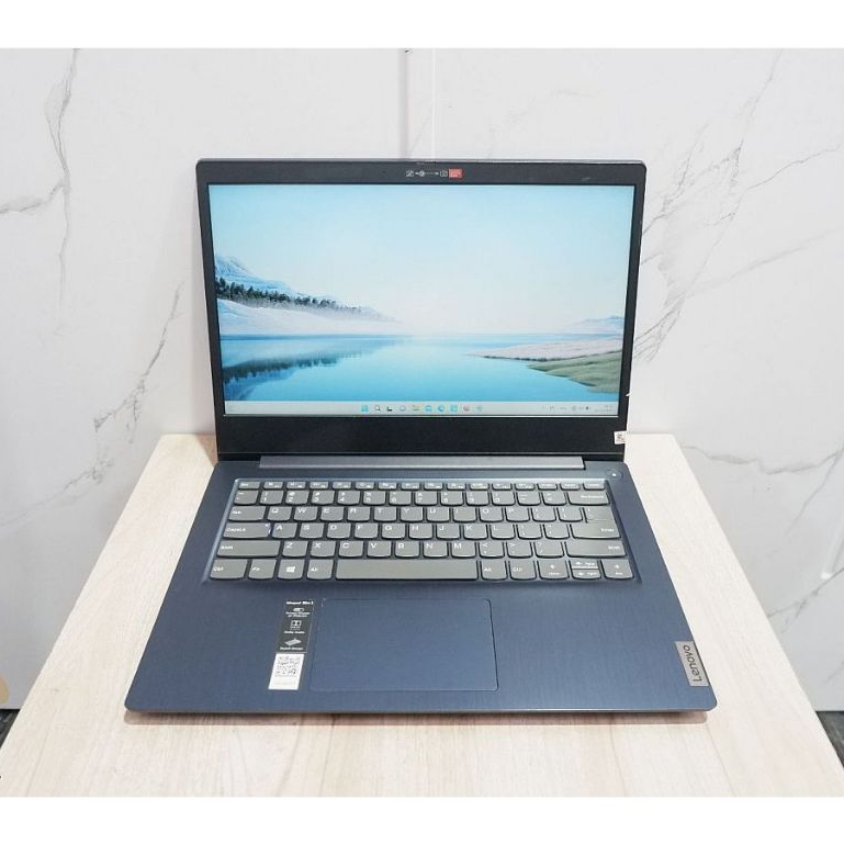 Lenovo Ideapad Slim 3 AMD Ryzen 3 4300U Ram 8Gb Ssd 256Gb SCU23031