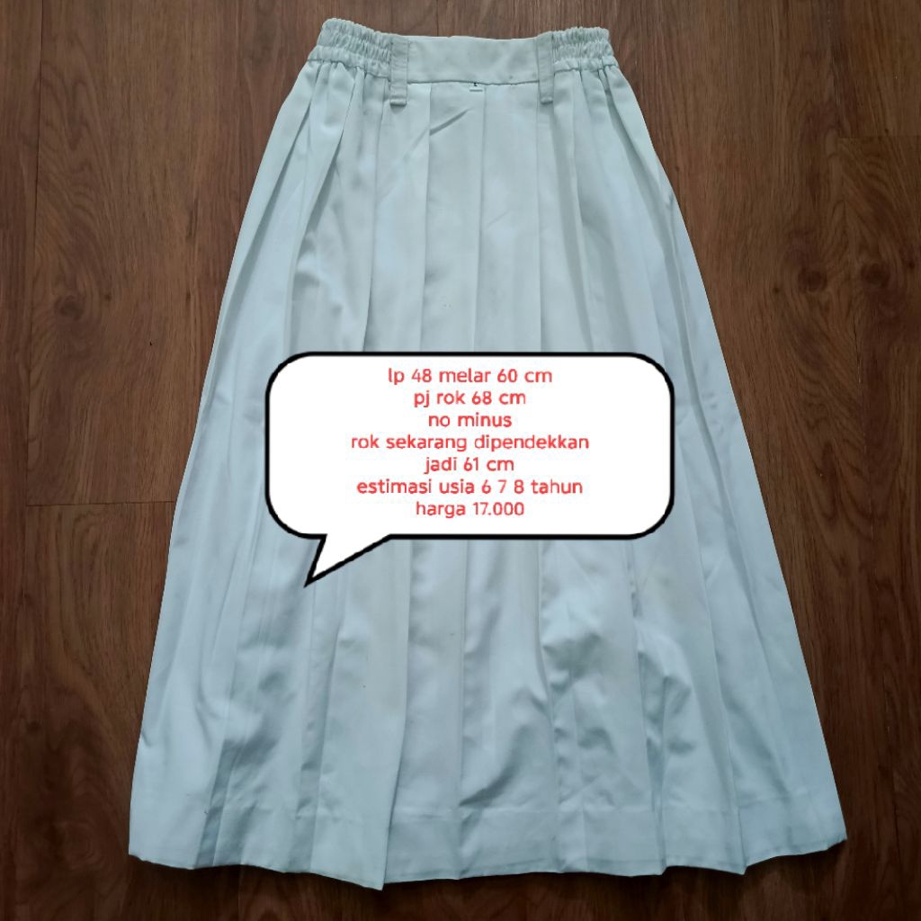 preloved seragam sekolah/ seragam anak sekolah/ seragam bekas/ seragam sekolah murah/ preloved serag