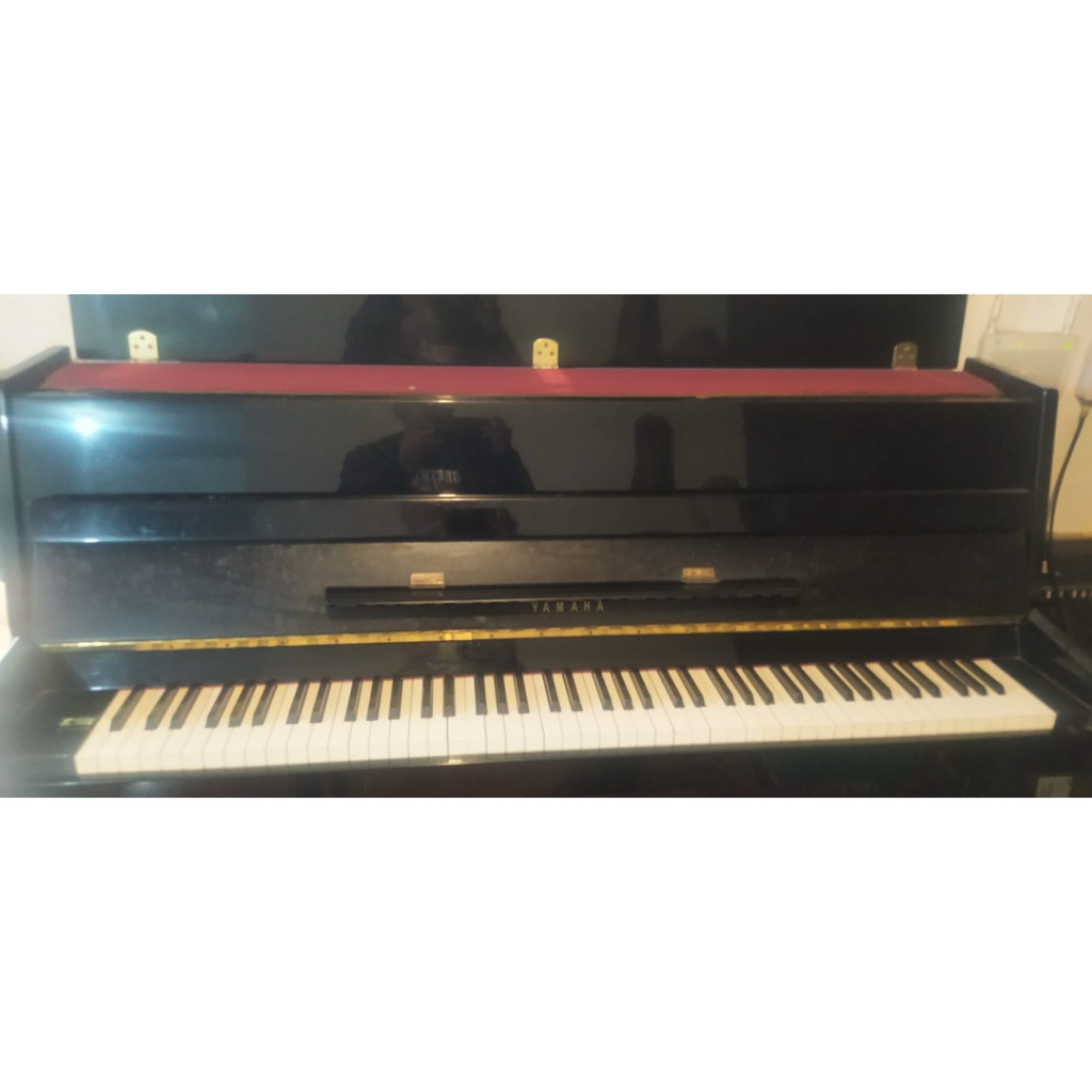 PIANO YAMAHA TYPE LU 80