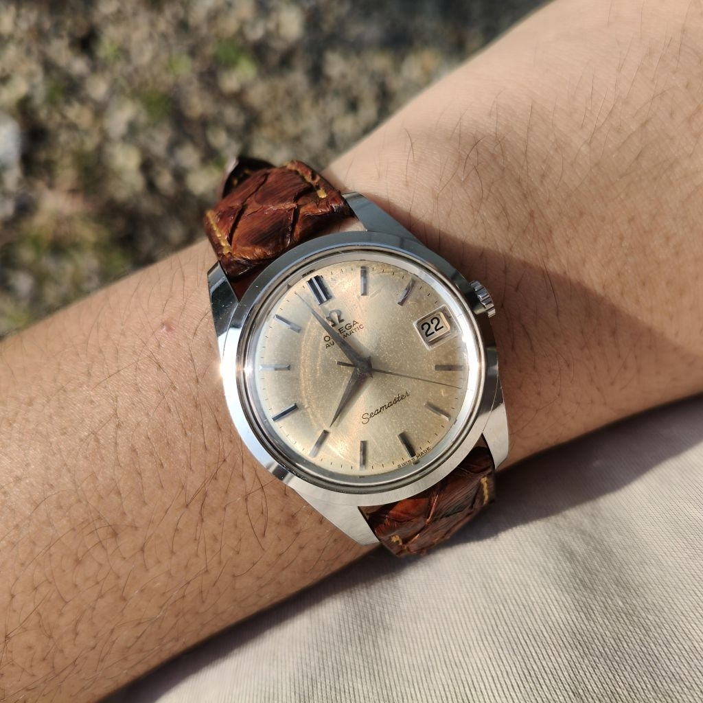 Vintage Watch 1960s Omega Seamaster Cal. 562 Ref. 166.010 Dressy / Classy / Prestige / Heritage Watc