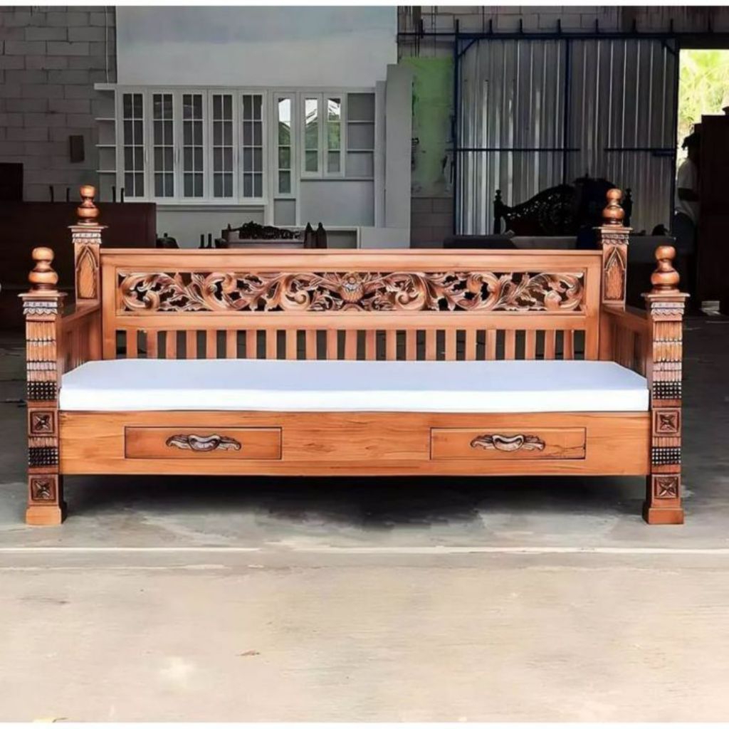 Bale Bale Rahwana / Bangku Rahwana Jati