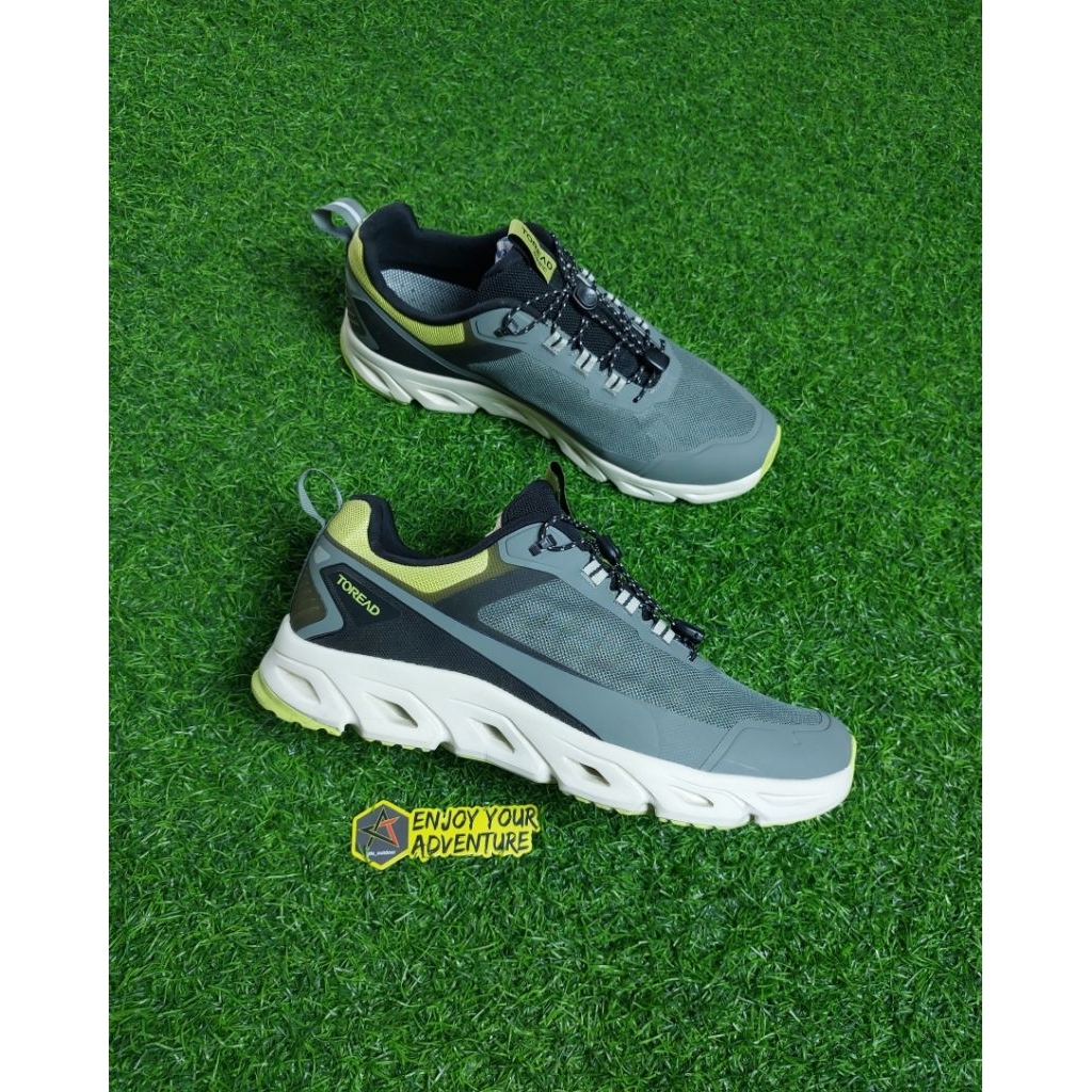 sepatu gunung trailrunning Toread size 43