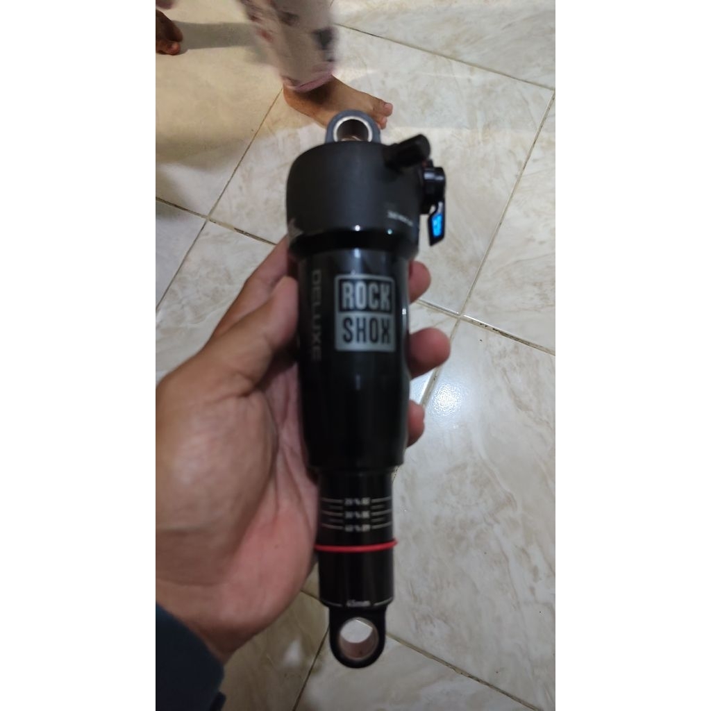 Rear shock Rockshox Eto 190x45 second like new