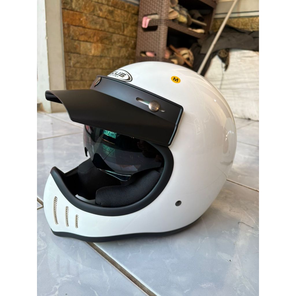 Zeus zs916 d - Like New