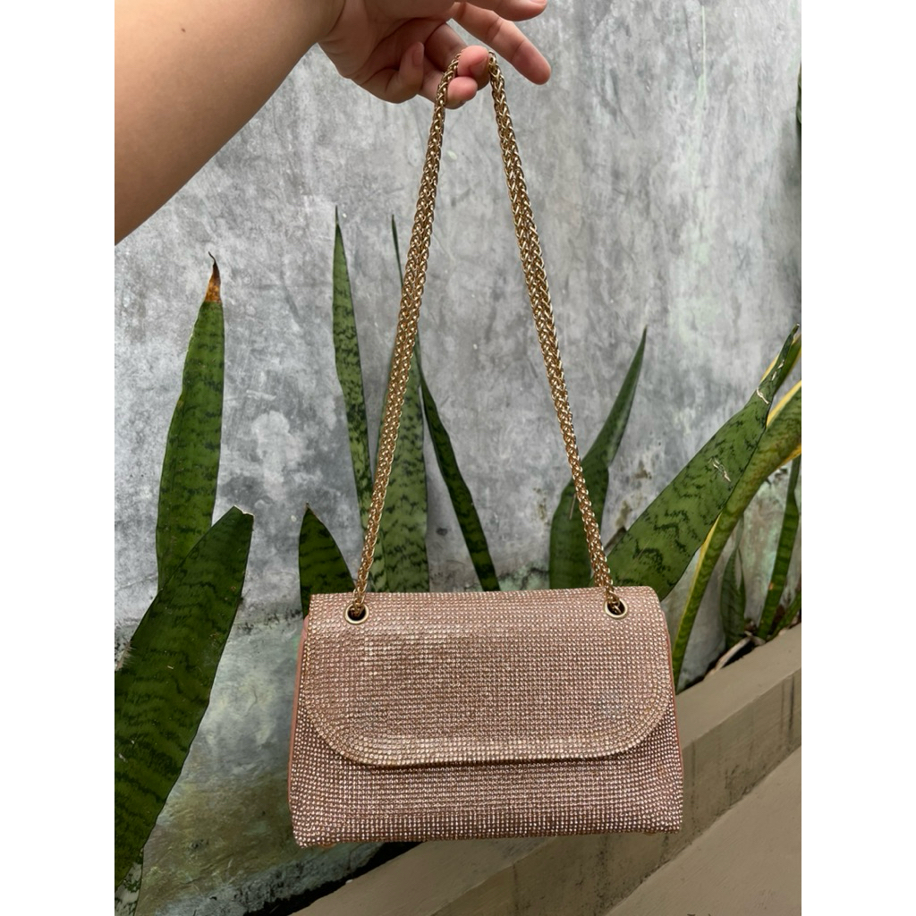 Wai diamond bag exlusive by Bag Republic