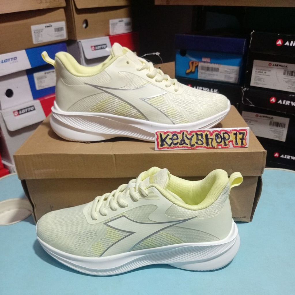 Sepatu Olahraga Wanita Diadora Nail Lt Cyan Original Resmi sport station.