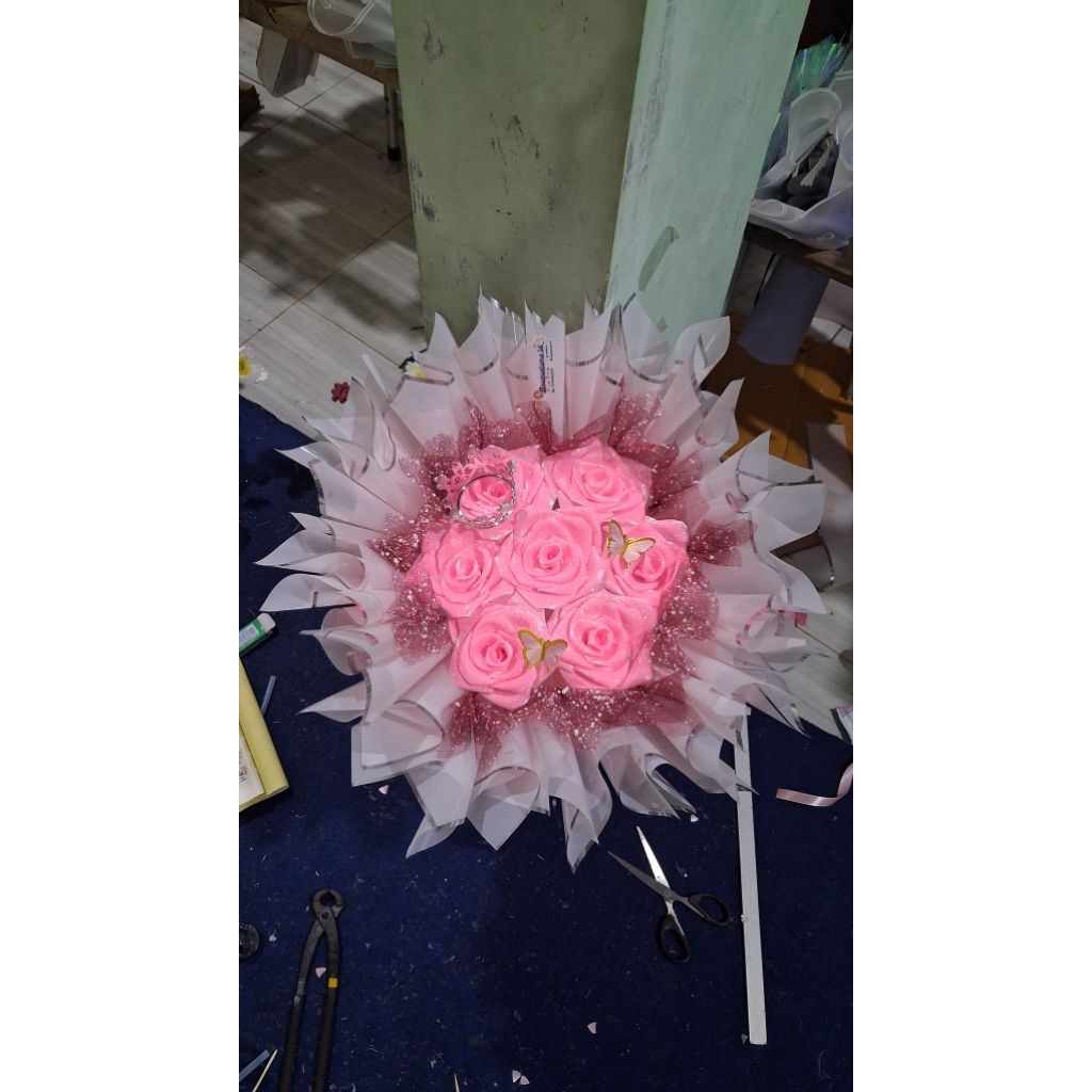 Bouquetsme | Buket Mawar Satin | Buket Pita Satin | Buket Valentine | Buket Mawar