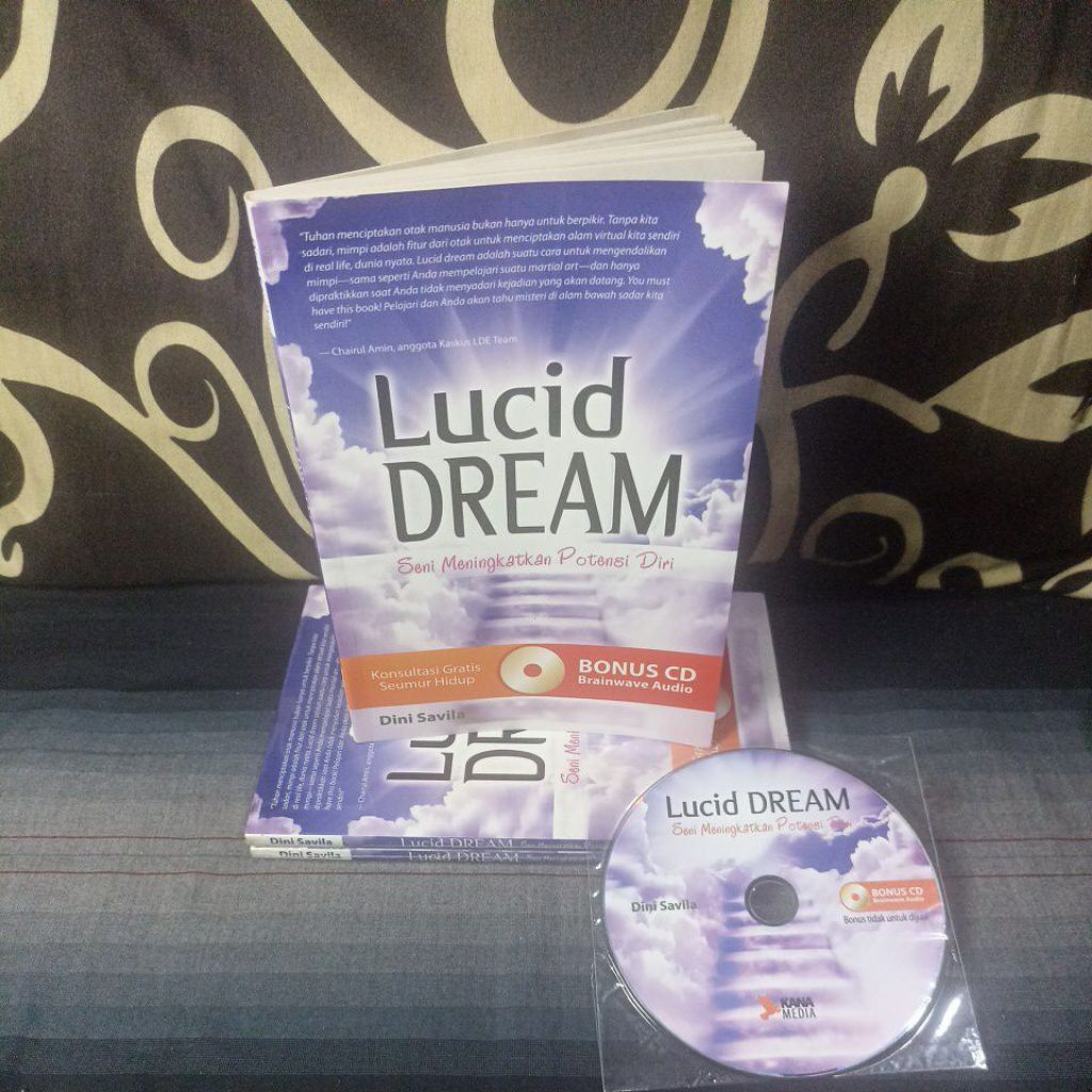 BUKU MOTIVASI / PENGEMBANGAN DIRI / SELF IMPROVEMENT / BACAAN INSPIRASI / LUCID DREAM / SENI MENINGK