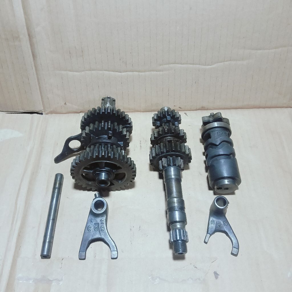gear rasio Jupiter Z1 gigi transmisi Jupiter injeksi