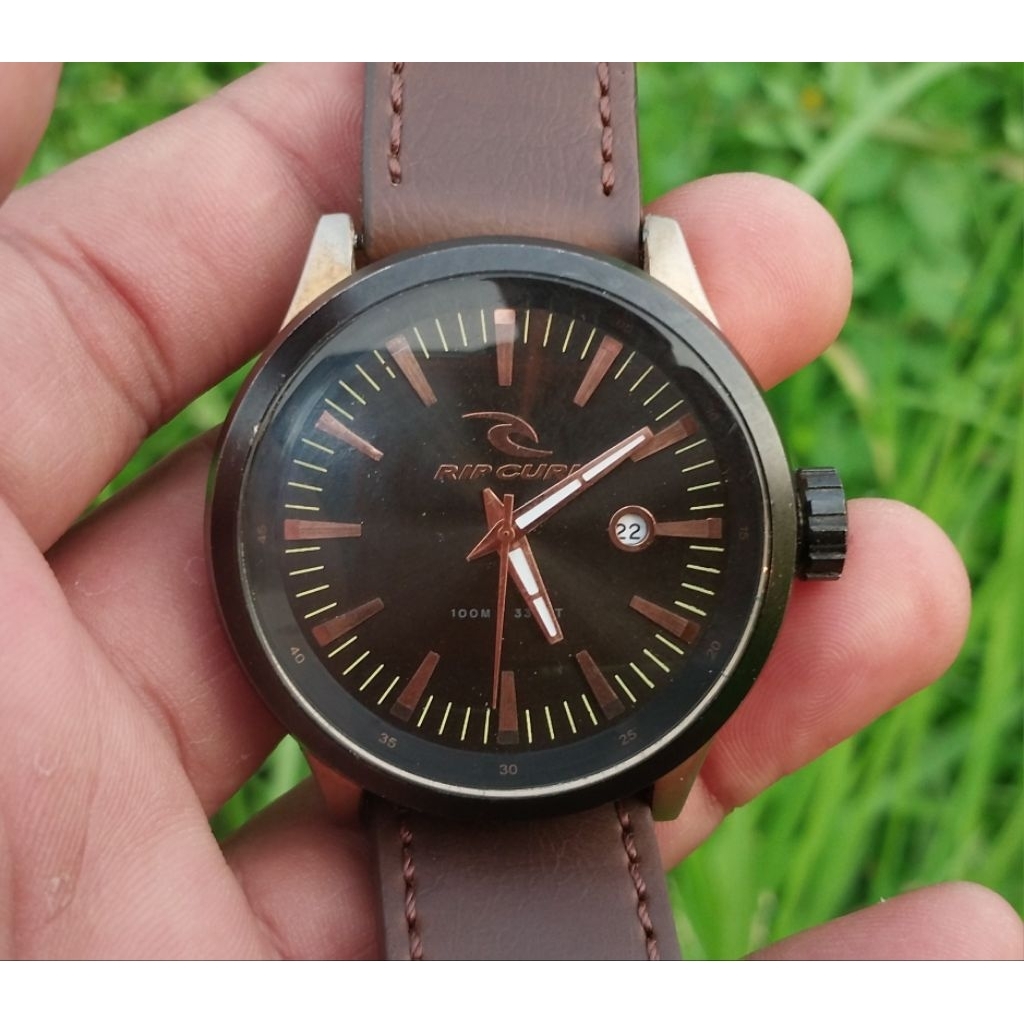 Jam tangan ripcurl preloved