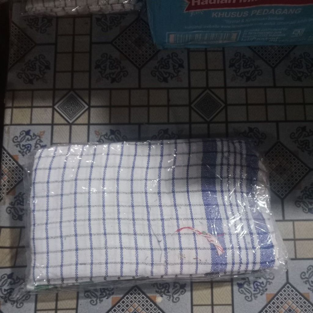 lap makan (serbet)