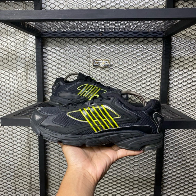 Adidas Response Cl Black  Size 43 1/3 | 27.5cm