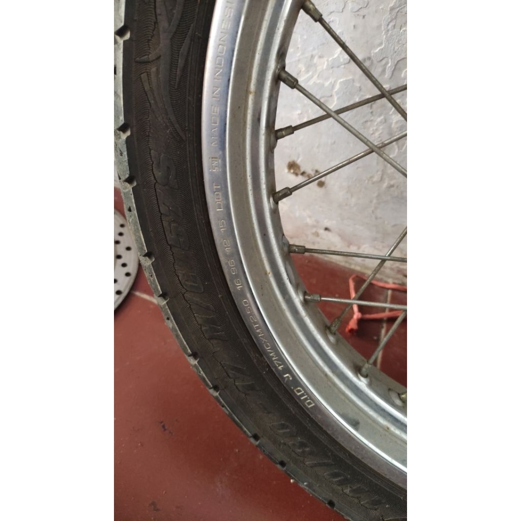 velg r17 bekas mp primus