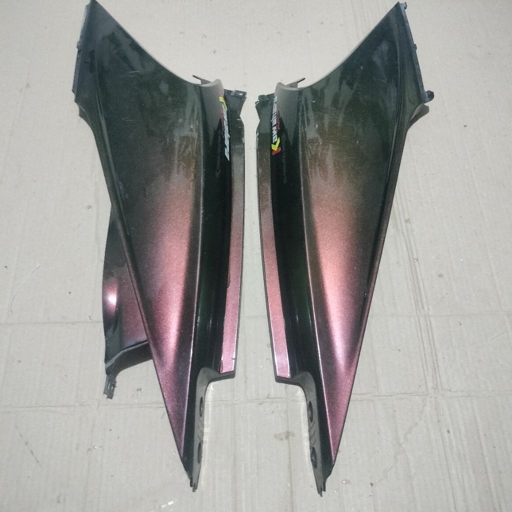 Cover body Samping Honda Beat Karbu Old 2008-2012 set kanan kiri warna bunglon Ori Copotan Body Beat