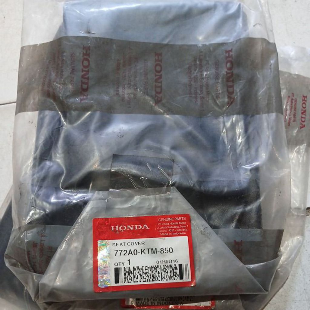 COVER KULIT JOK HONDA SUPRA X125 ORIGINAL AHM