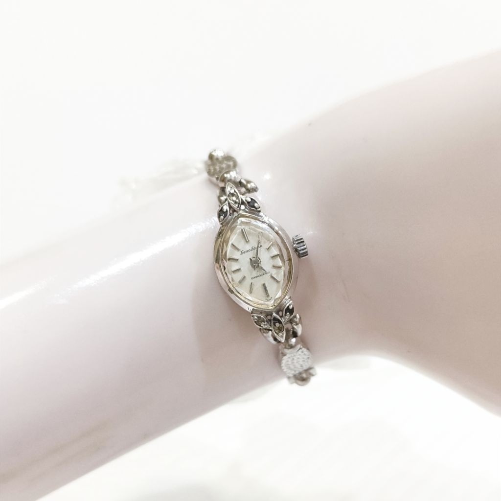 Jam Tangan Seiko Solar Vintage Ladies WGP White Gold Plated 10-7950 Manual Winding Watch Wanita Kuno