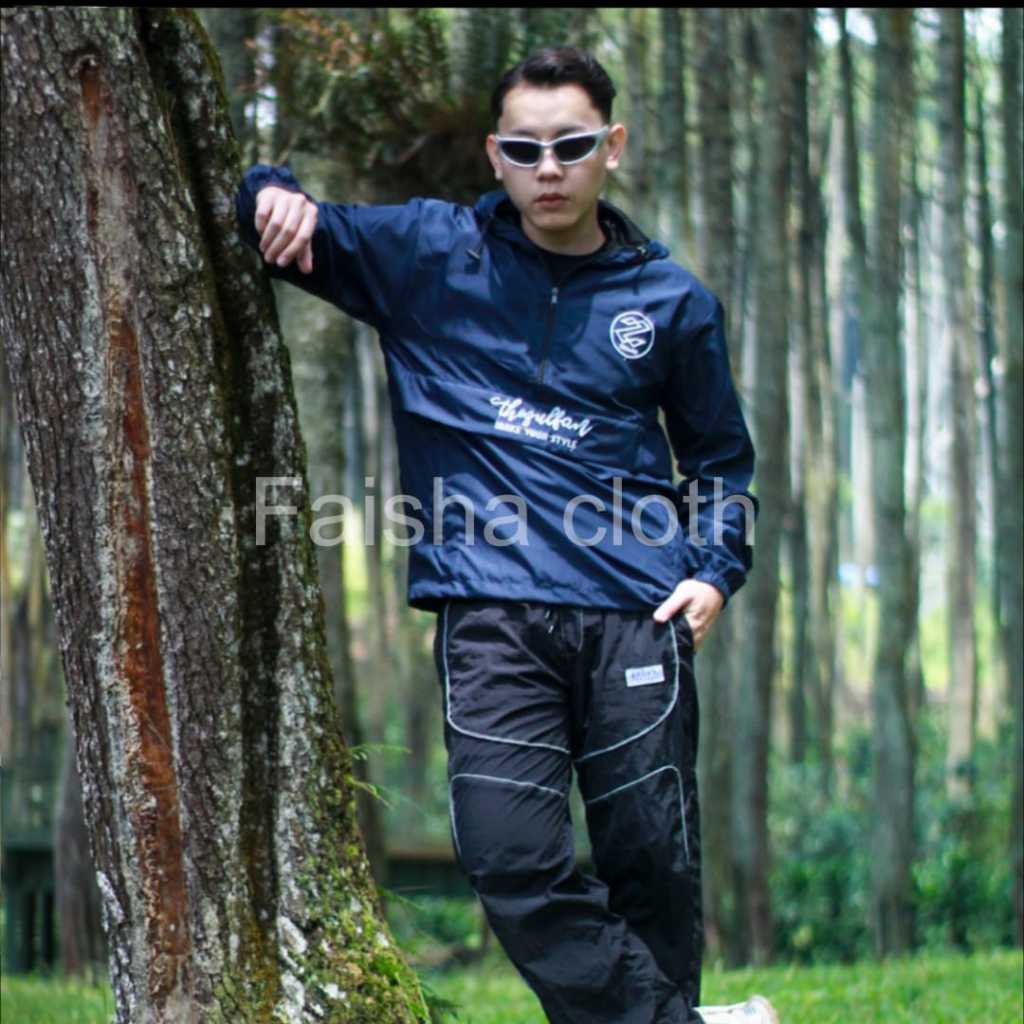 Cougle jaket pria wanita model kangguru berbahan parasut dengan opsi kantong doraemon