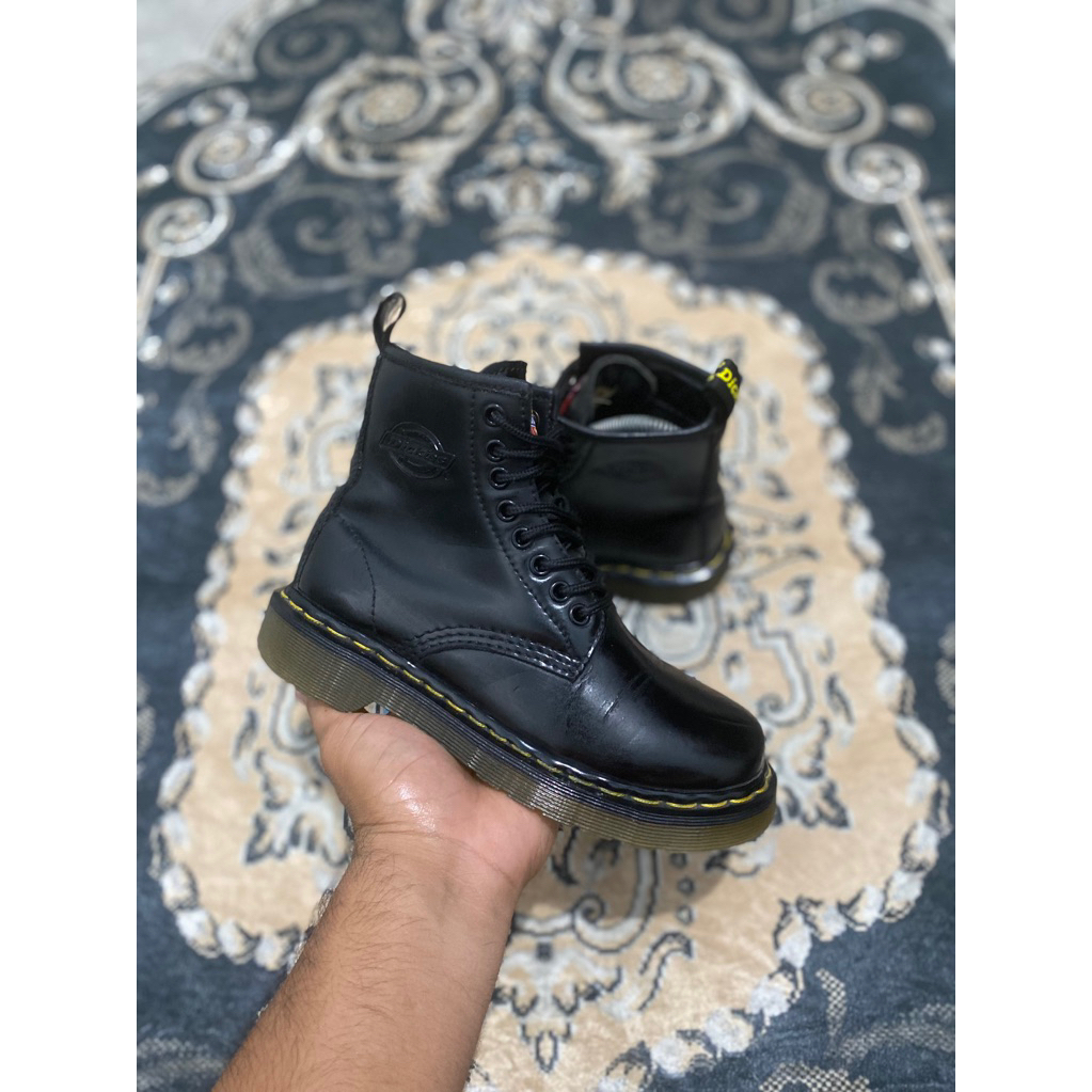 Sepatu Dikies Black Smooth Original Size 38