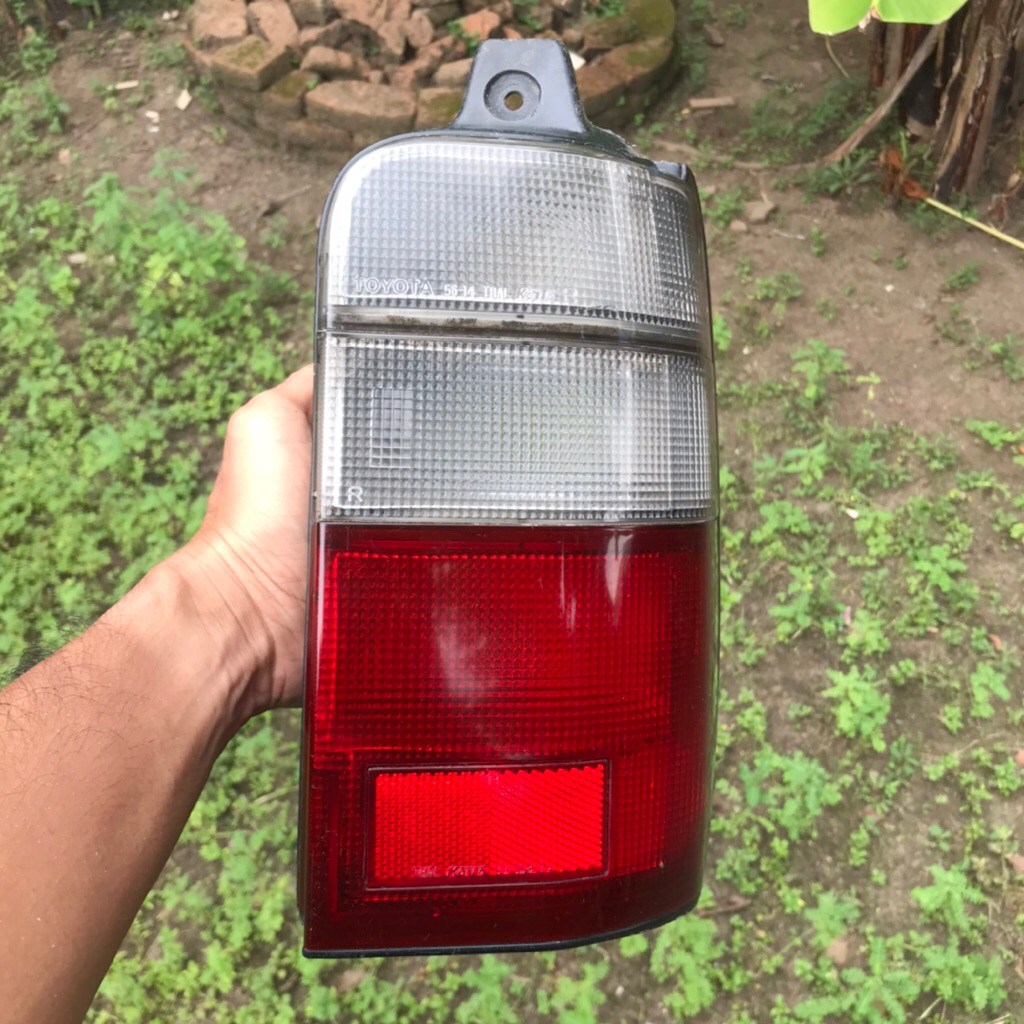 Stoplamp Koito Toyota Kijang Kapsul Sebelah Kanan