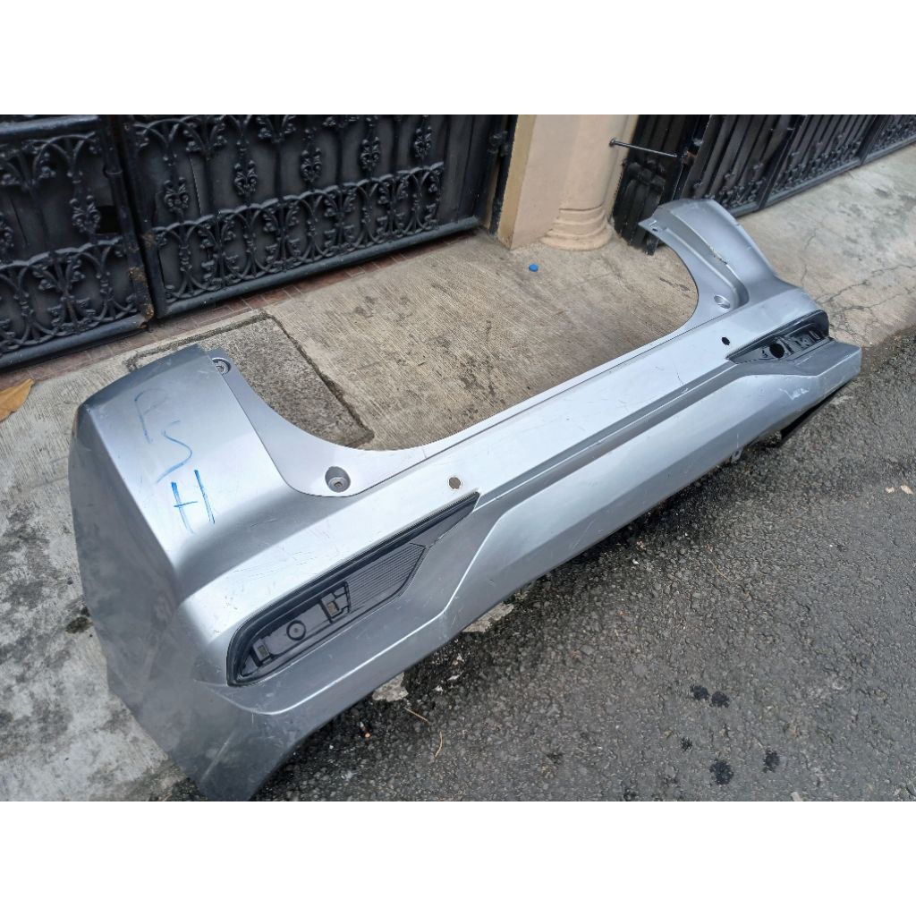 Bumper Belakang Toyota Avanza 2023