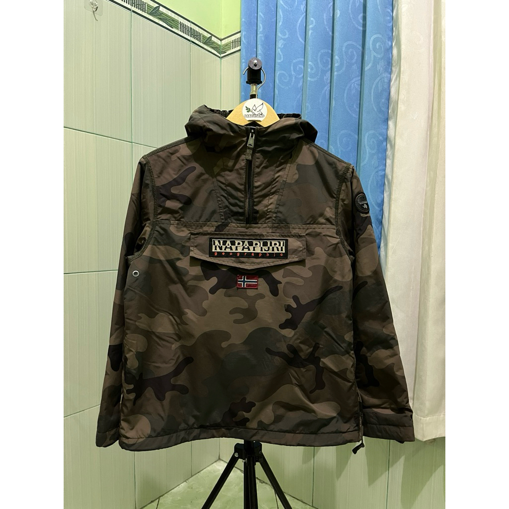 NAPAPIJRI RAINFOREST CAMO WINTER SERIES