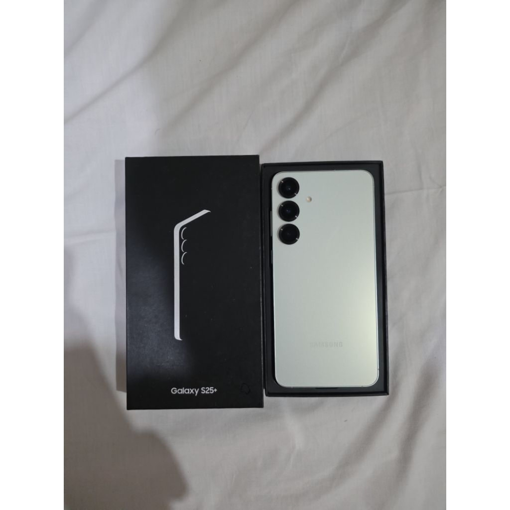 Samsung S25 Plus 12/512gb sein s25plus s25+ seken bekas second