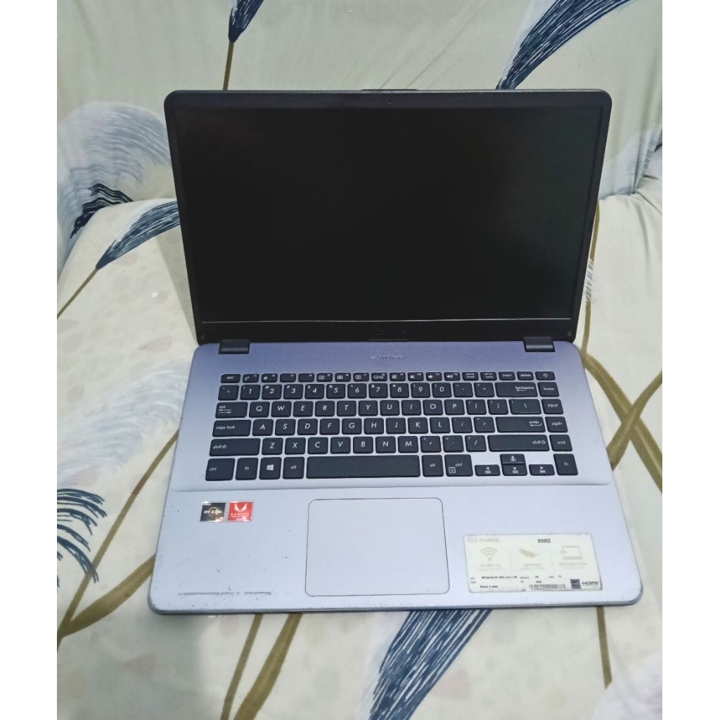 Asus X505za AMD Ryzen 3 2200u/ 4gb/ SSD 128gb/ 15 inch
