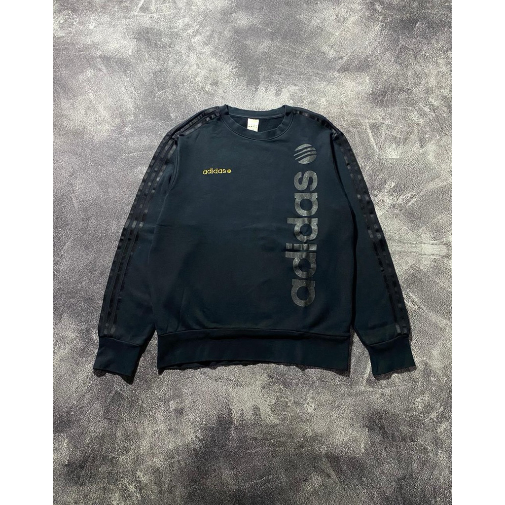 sweetshirt crewneck adinda neo taped