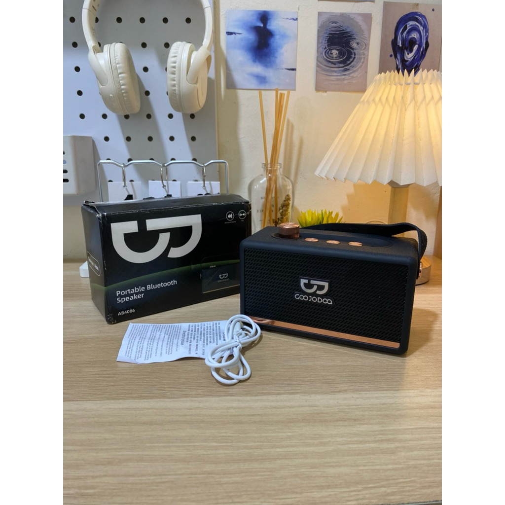 Goojodoq Speaker retro aesthetic