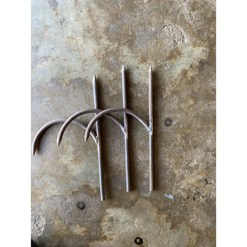 Tombak pagar rumah , tombak besi behel. tersedia di bahan behel 10mm dan 12mm.