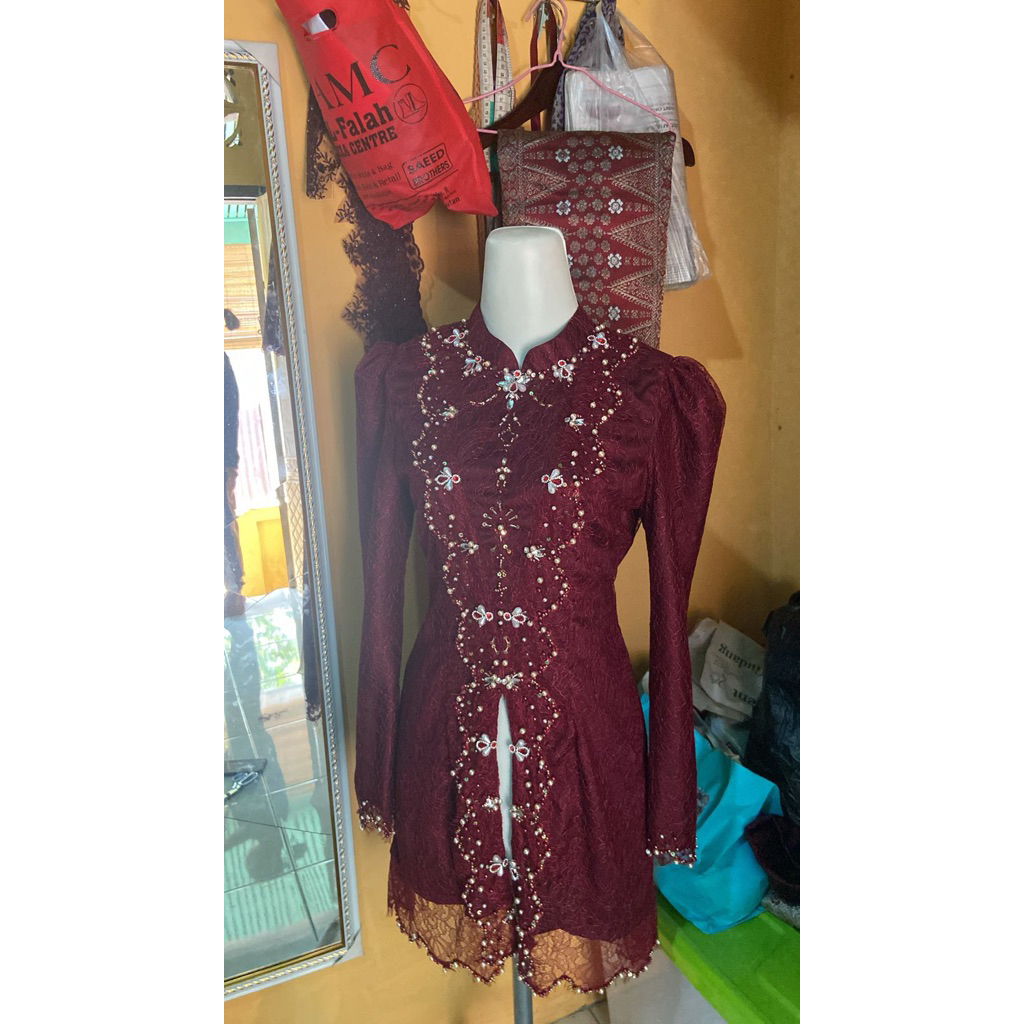 Preloved kebaya wisuda lamaran (jahit)