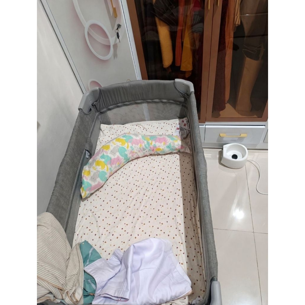 Baby Box Lipat Portable Like New / Joie Kubbie SleepTravel Cot Box Bayi
