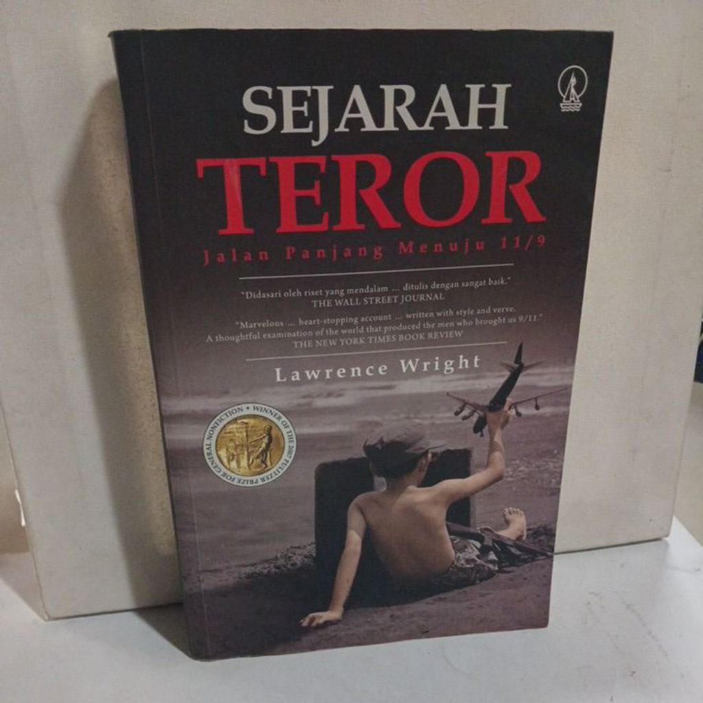 Buku SEJARAH TEROR: Jalan Panjang Menuju 11/9