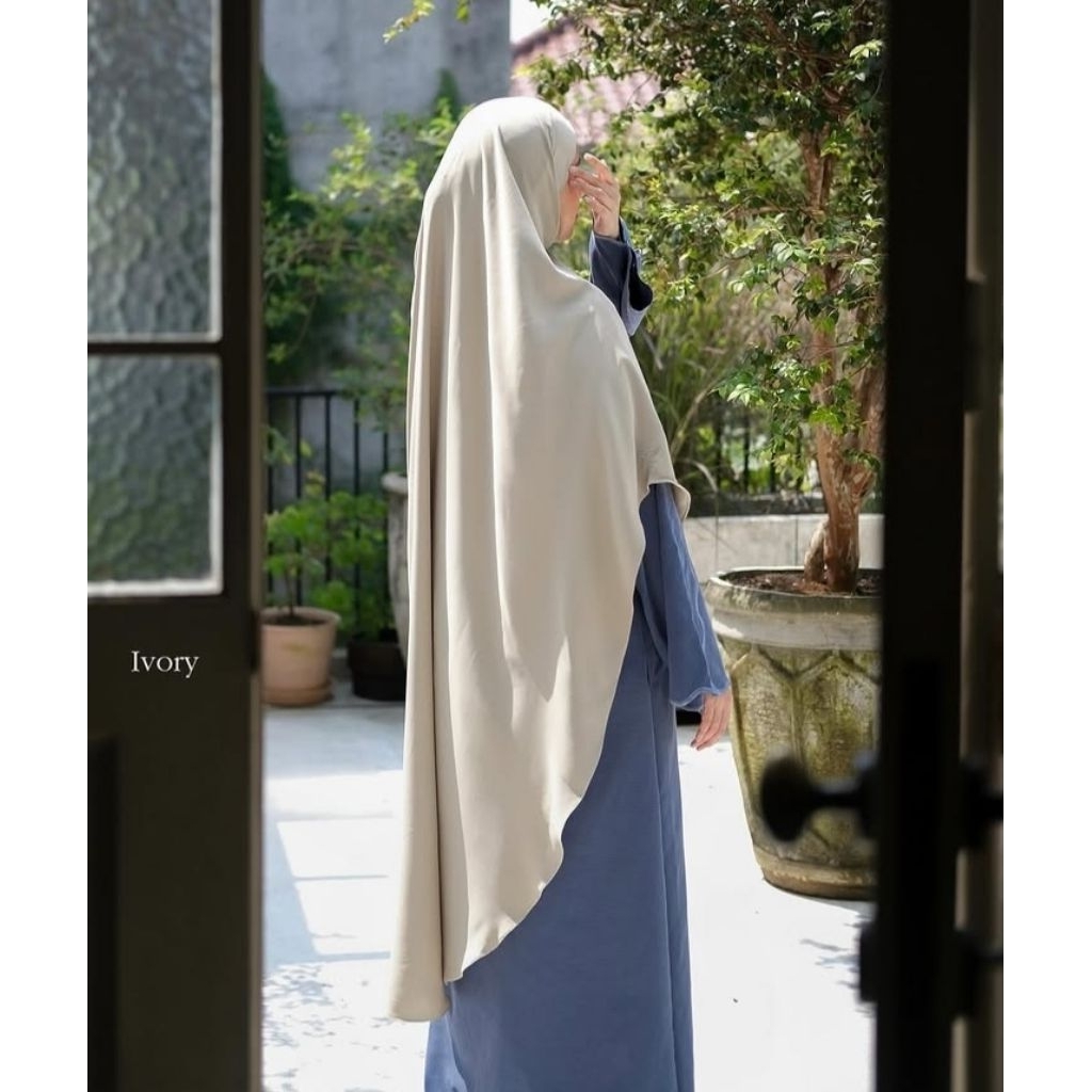 Ready NWT Aafiya Abaya ALLURE Navy S M Hayya Khimar Ivory reguler Marrakech Jardin Petal S Maryam An