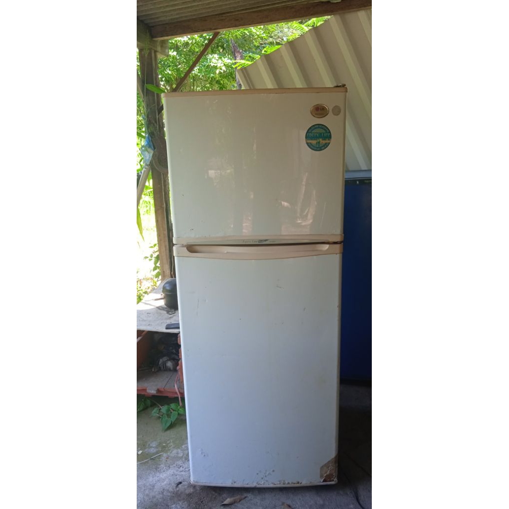 KULKAS BEKAS normal layak pakai LG 2 pintu jumbo tanpa bunga es